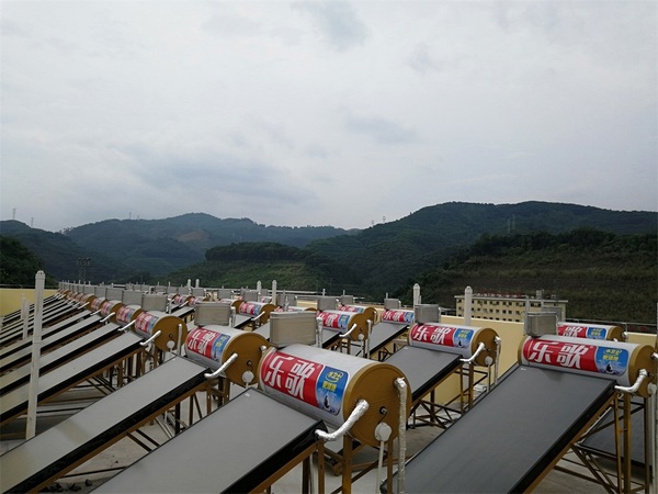 河口火车北站平板单机太阳能